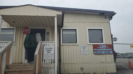 A Toronto towing pound entrance