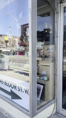 A real scene at Hanji Gifts Koreatown in Toronto