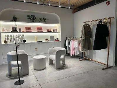 The Fitzroy Dress Rentals in the Toronto area
