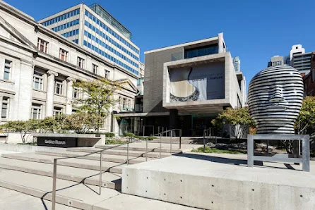 Gardiner Museum in the Toronto area