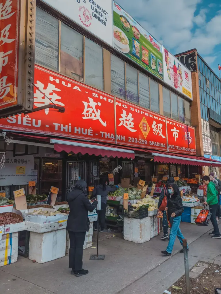 Hua Sheng Supermarket storefront on Spadina Avenue