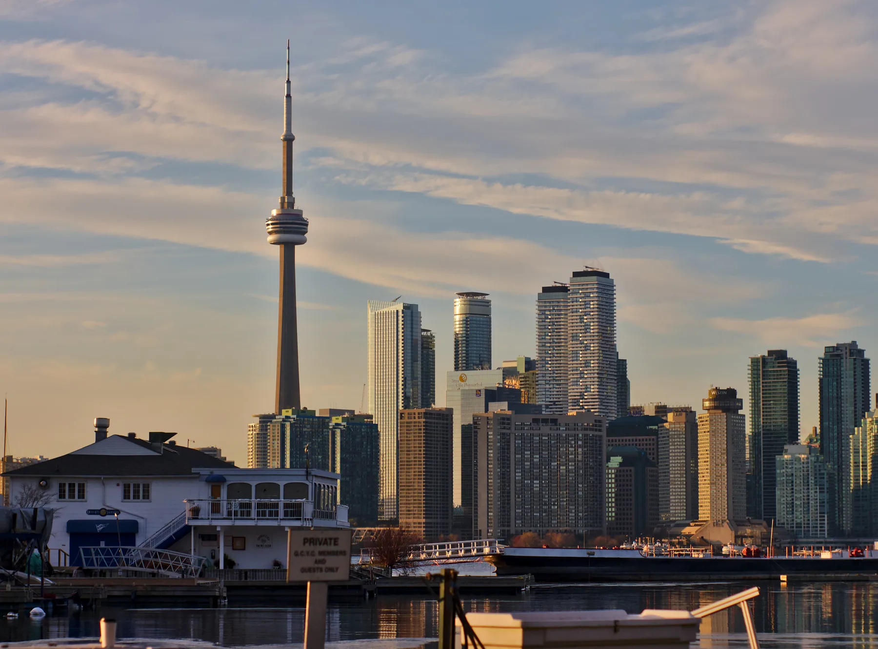 Toronto Islands and the downtown skyline across the harbour
