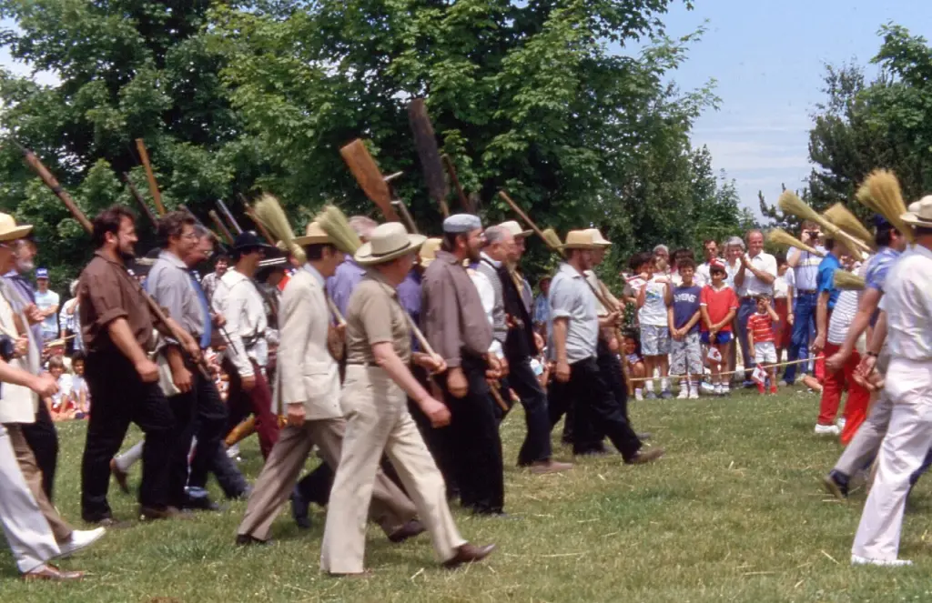 Costumed historical interpreters at The Village at Black Creek