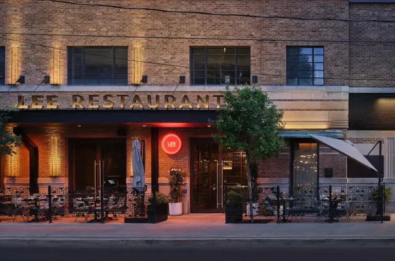 Street-level exterior of Lee Restaurant on Richmond Street West
