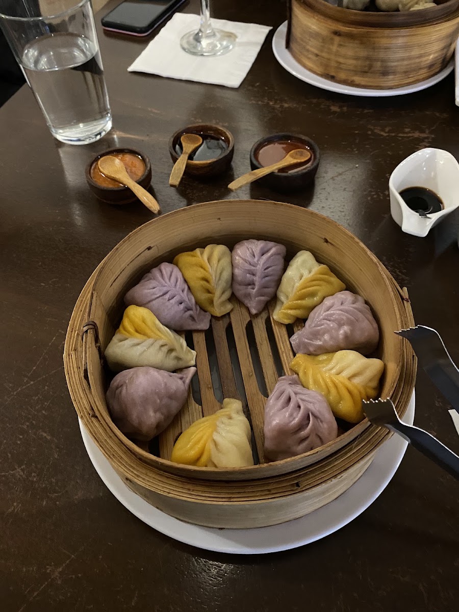 Google Maps photograph of Momo Hut & Gardens in Toronto