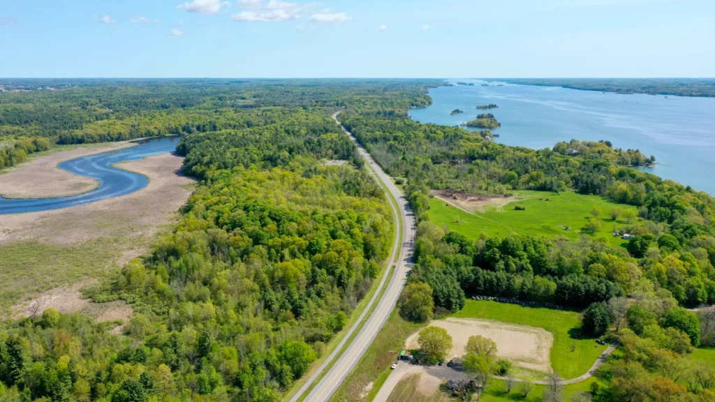 Aerial view of the Thousand Islands Parkway and St. Lawrence River