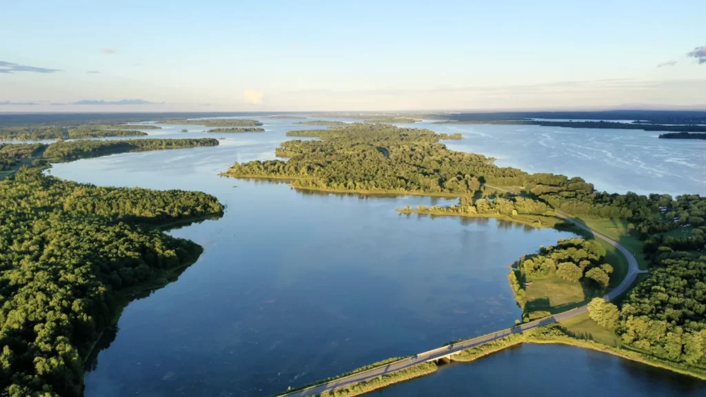 Long Sault Parkway and the St. Lawrence River
