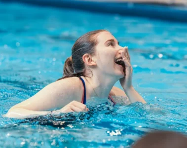 Women in a swimming lesson at the University of Toronto