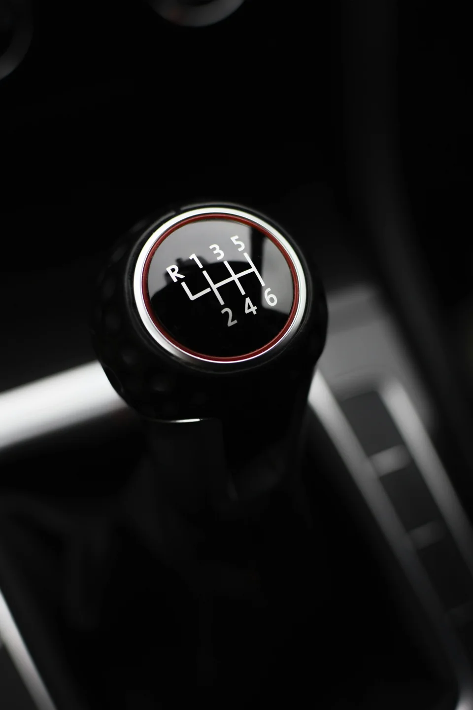 Close view of a manual gear lever