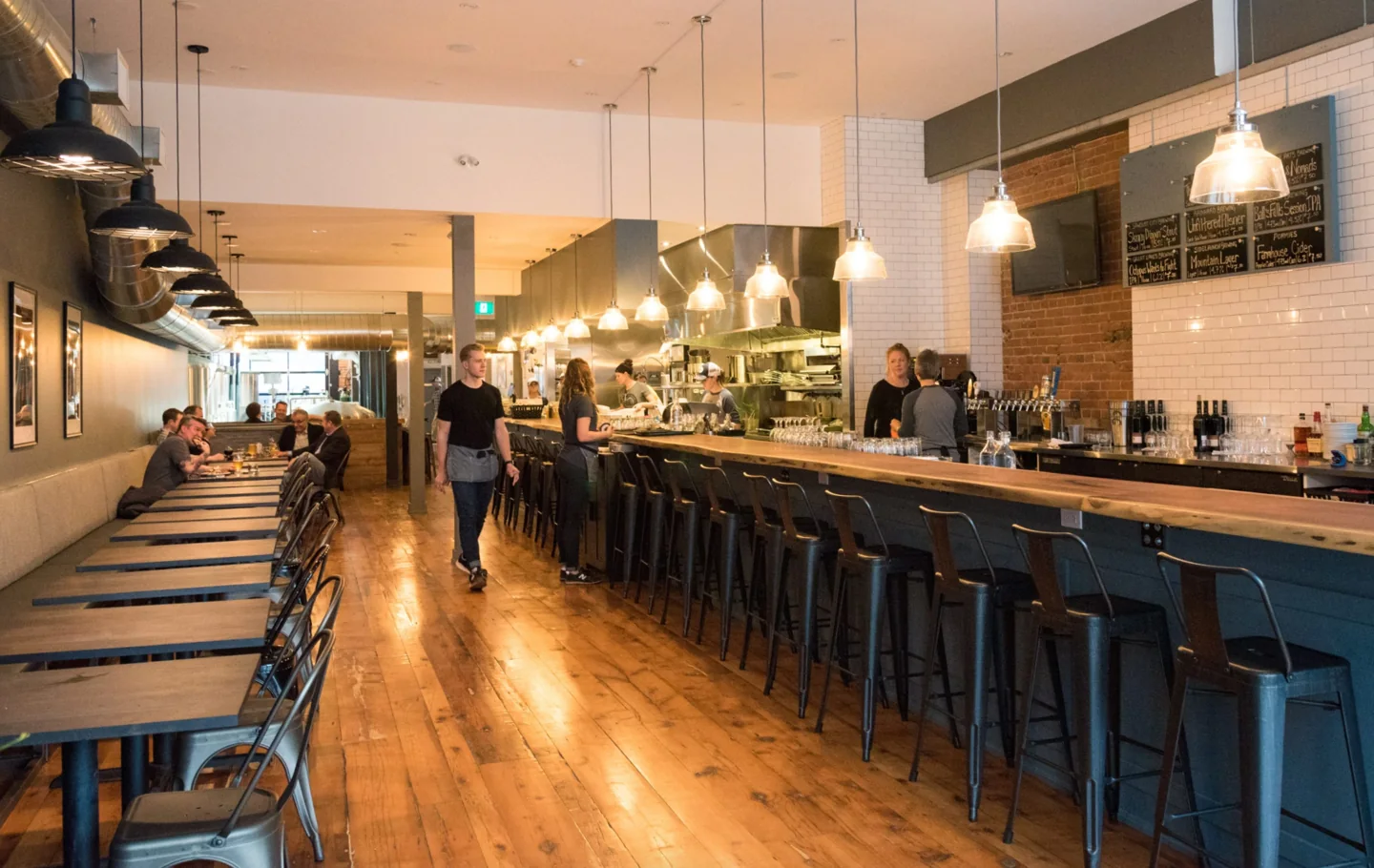 Eastbound Brewing interior
