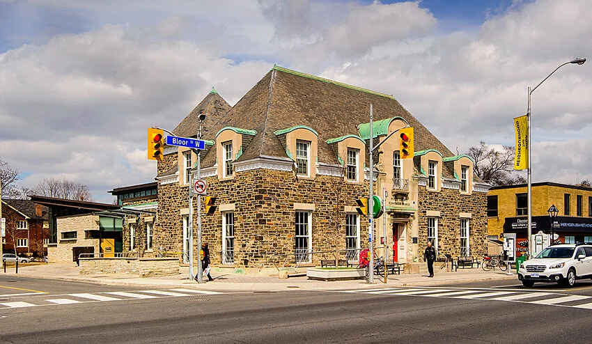 Exterior of Runnymede library