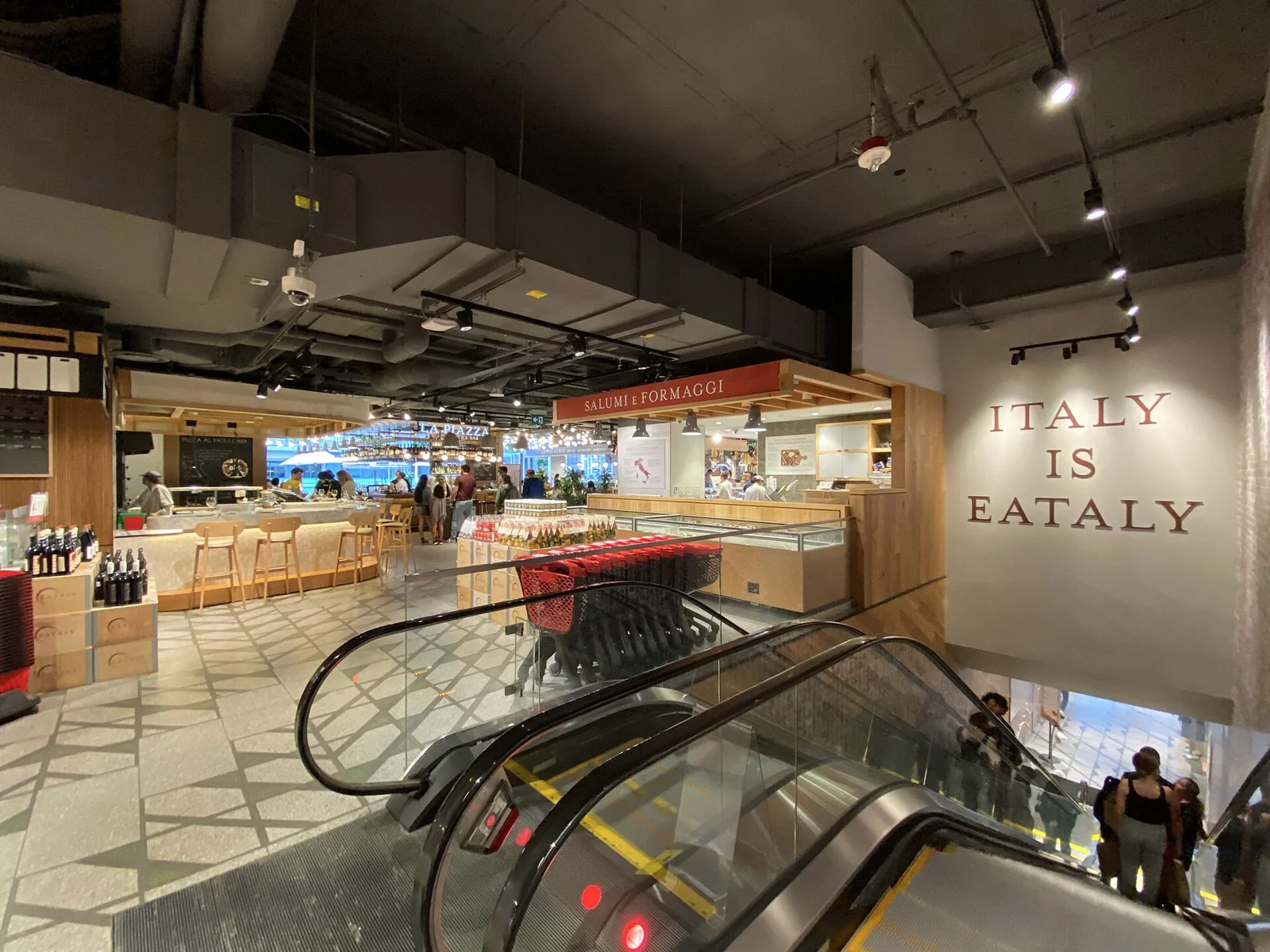 Escalator beside the Eataly market at the Manulife Centre