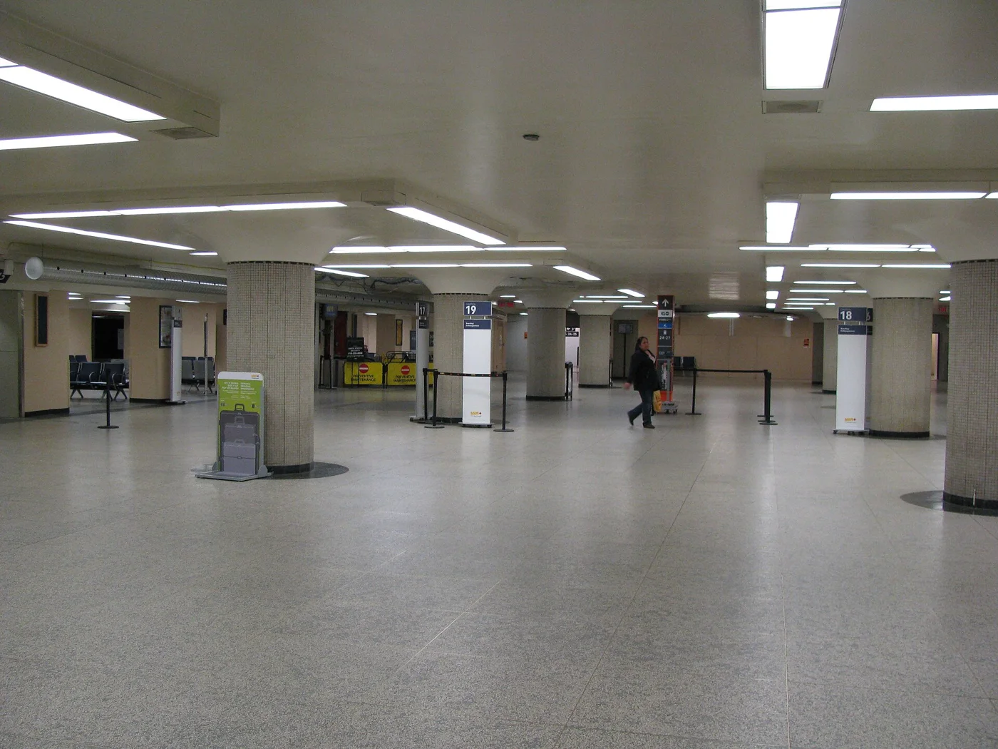 An indoor concourse at Union Station