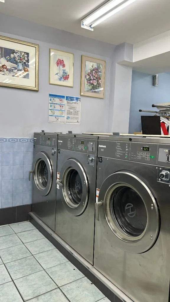 Washing machines inside Washworld at 150 Kenwood Avenue