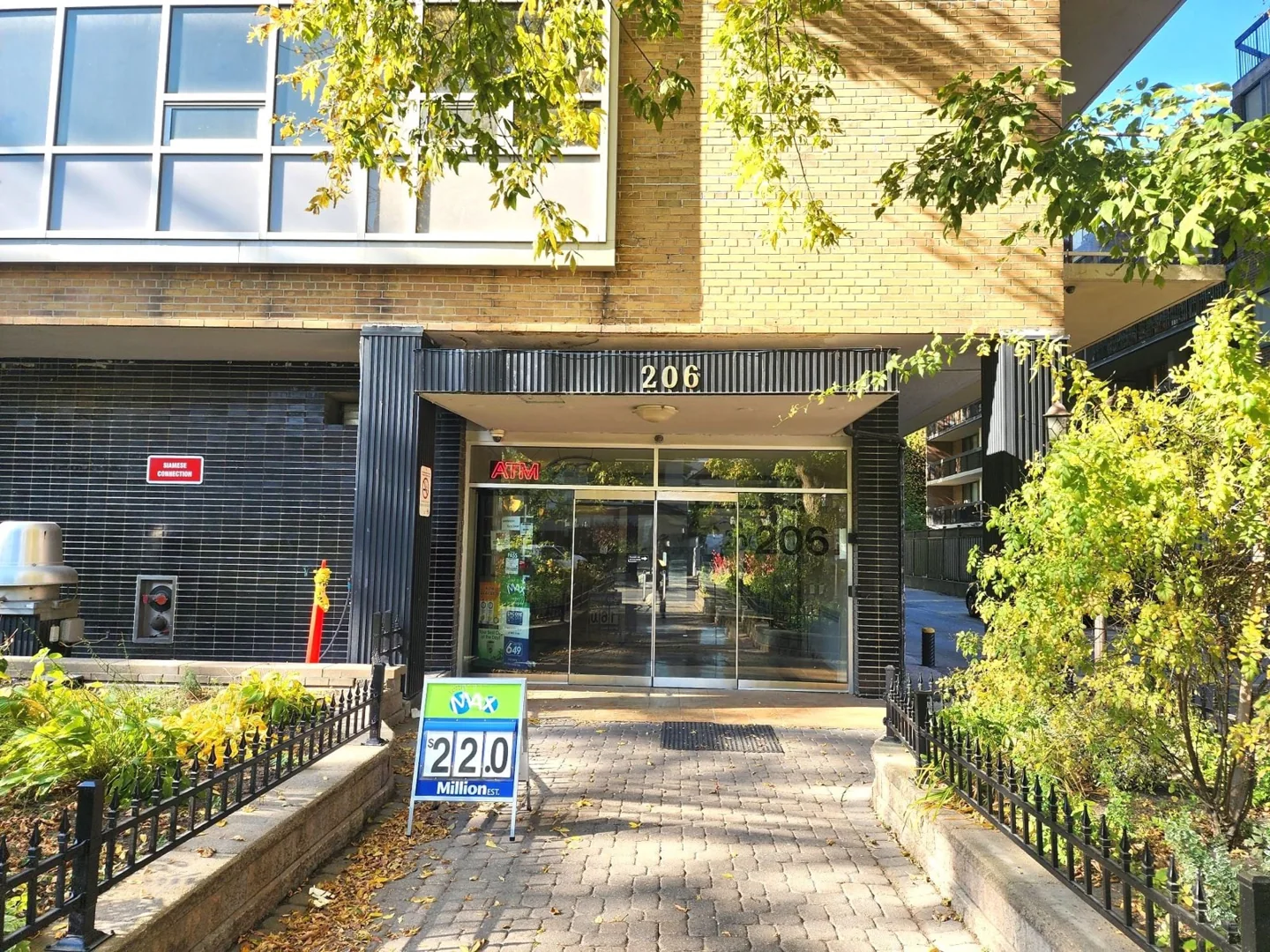 Entrance to Sherwood Tuck Shop at 206 St George Street