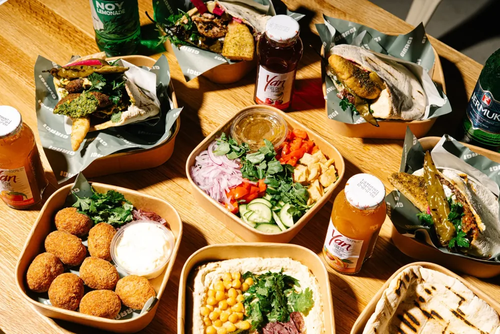 Sandwiches, salads and falafel from Giragi