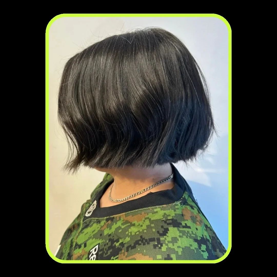Short dark bob from Dolly’s Parlour portfolio.