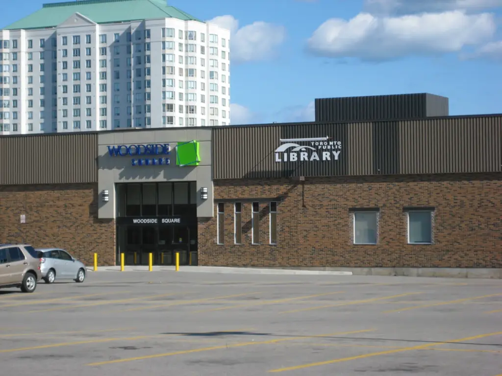 Exterior entrance shared by Woodside Square and the Toronto Public Library branch