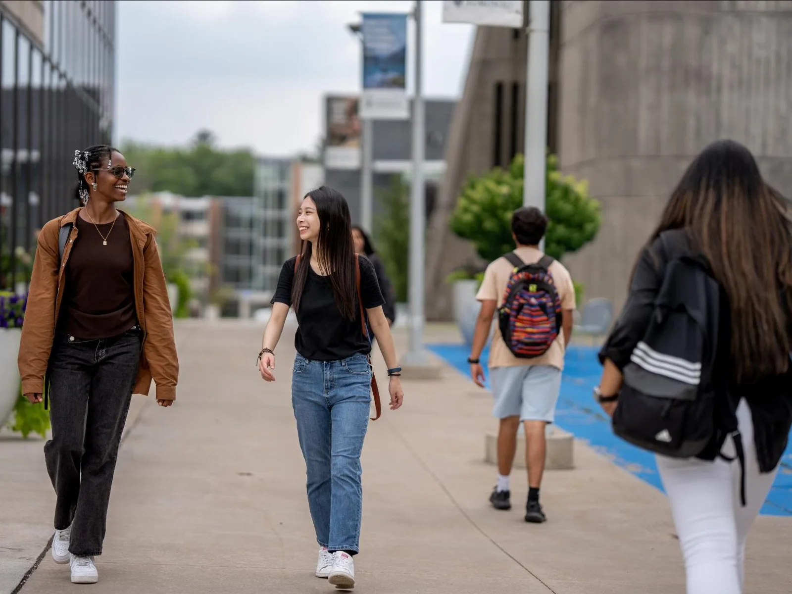 Students walking together on the University of Toronto Scarborough campus
